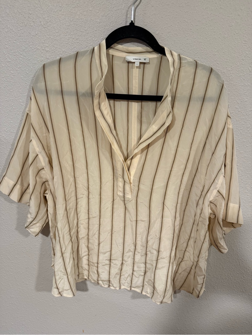 VINCE SILK POPOVER BLOUSE LARGE - Picture 2 of 5